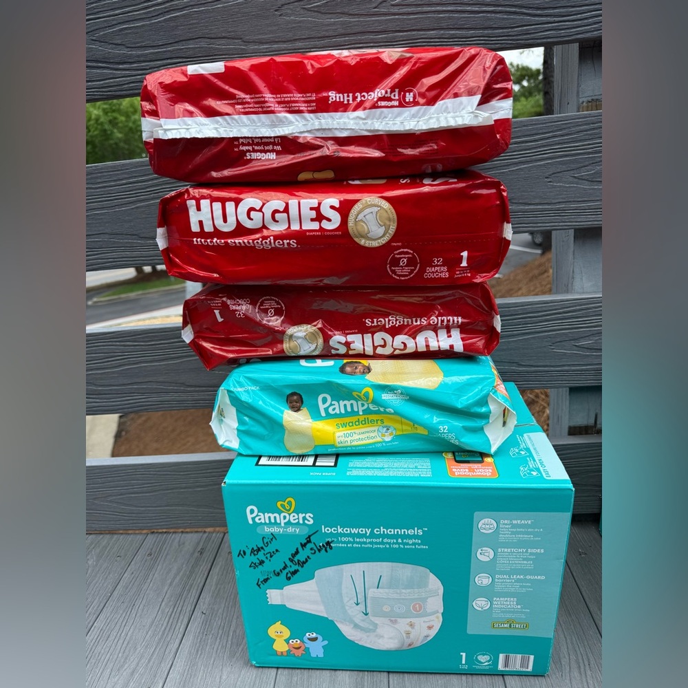 Pampers Swaddlers Diapers - White